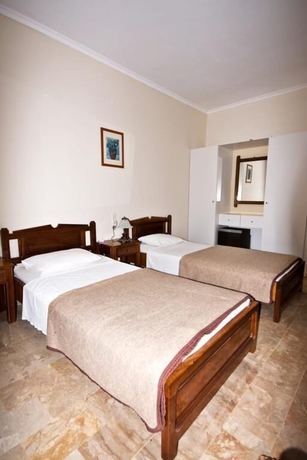 Imagen de la habitación del Hotel Porto Potha. Foto 10