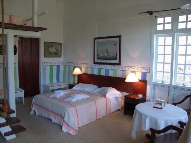Imagen de la habitación del Hotel Porto Pousada Saco Da Capela. Foto 3