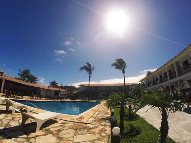 Imagen de la piscina del Hotel Porto Princesa Praia. Foto 16