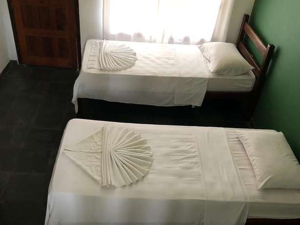 Imagen de la habitación del Hotel Porto Princesa Praia. Foto 9