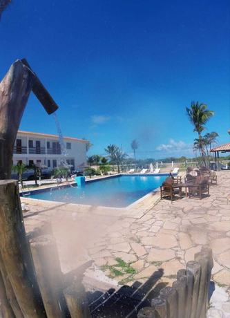 Imagen de la piscina del Hotel Porto Princesa Praia. Foto 19