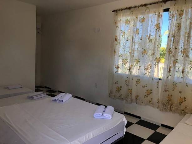 Imagen de la habitación del Hotel Porto Princesa Praia. Foto 10