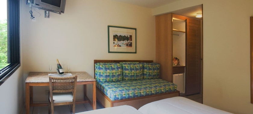 Imagen de la habitación del Hotel Porto Real. Foto 8