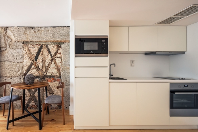 Imagen de la habitación del Hotel Porto River. Foto 5