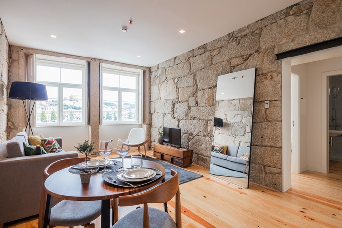 Imagen de la habitación del Hotel Porto River. Foto 8