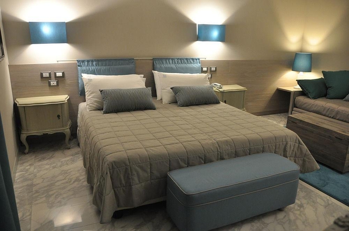 Imagen general del Hotel Porto Roca. Foto 7