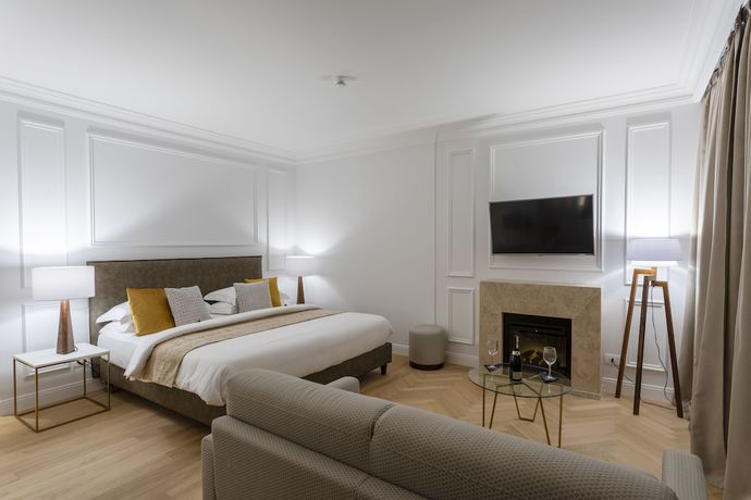 Imagen de la habitación del Hotel Porto Romano The Marina Resort. Foto 12