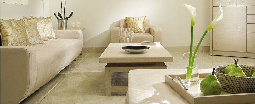 Imagen de los interiores del Hotel Porto Sani. Foto 6