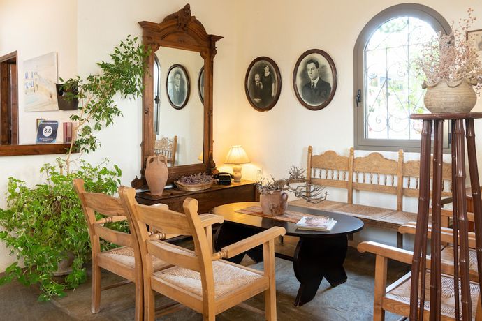 Imagen de los interiores del Hotel Porto Sisi Apartments. Foto 13