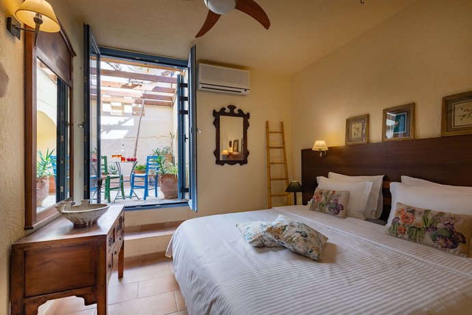 Imagen de la habitación del Hotel Porto Sisi Apartments. Foto 6