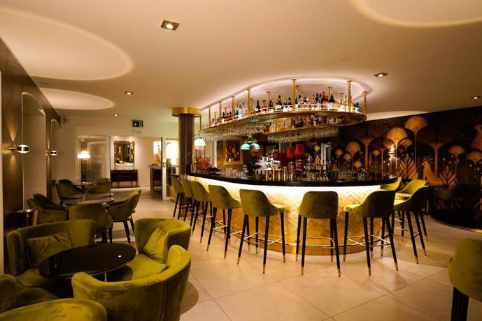 Imagen del bar/restaurante del Hotel Porto Sofie. Foto 3