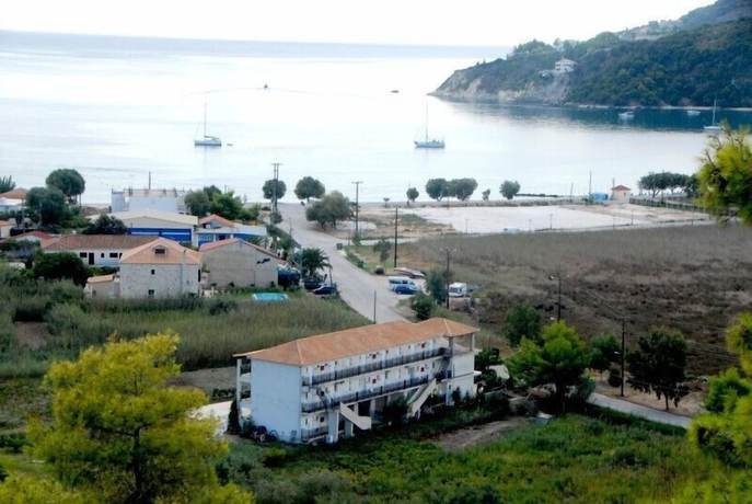 Imagen general del Hotel Porto Tsi Ostrias. Foto 1