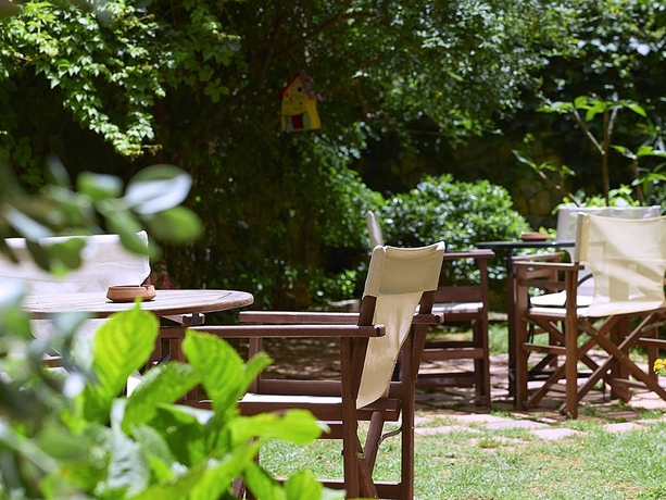 Imagen de los exteriores del Hotel Porto Veneziano. Foto 12