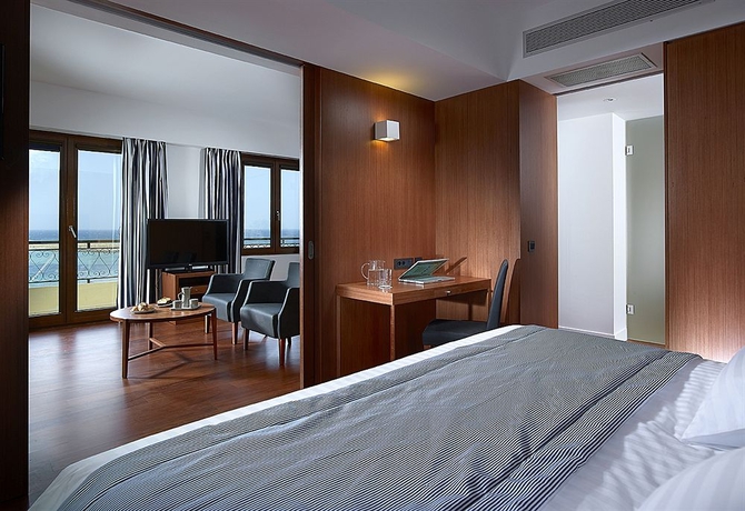 Imagen de la habitación del Hotel Porto Veneziano. Foto 7