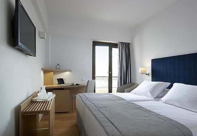 Imagen de la habitación del Hotel Porto Veneziano. Foto 9