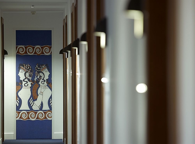 Imagen de los interiores del Hotel Porto Veneziano. Foto 15