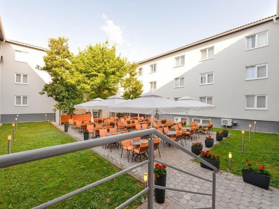 Imagen de los exteriores del Hotel Porto, Zadar. Foto 10