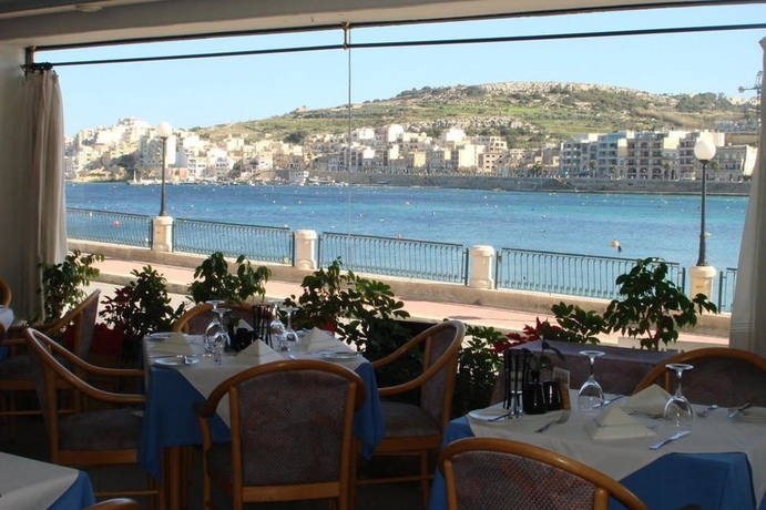 Imagen del bar/restaurante del Hotel Porto del Sol. Foto 3