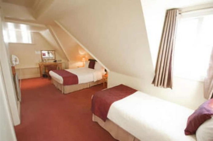 Imagen de la habitación del Hotel Portobello. Foto 15