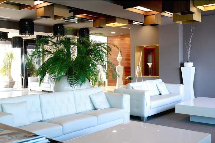 Imagen de los interiores del Hotel Portocobo. Foto 18