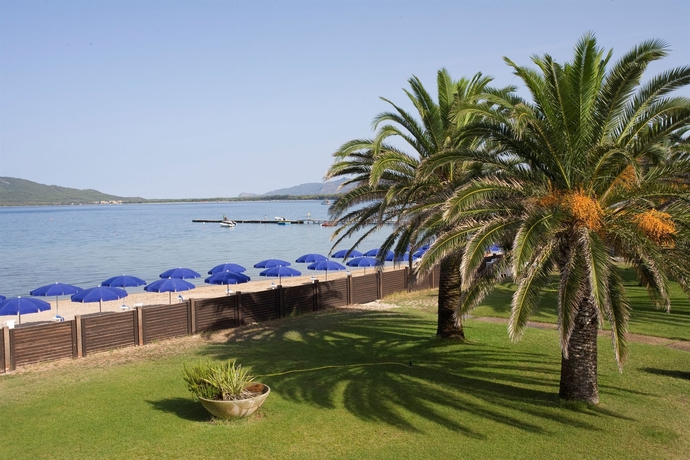 Imagen de los exteriores del Hotel Portoconte. Foto 10