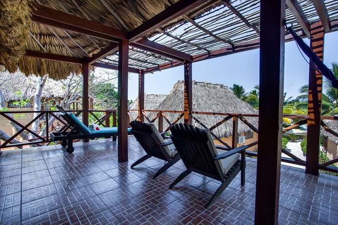 Imagen de la habitación del Hotel Portofino Beach Resort. Foto 5