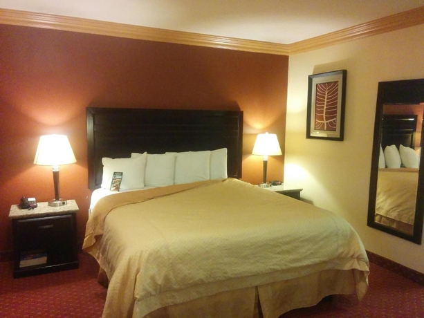 Imagen de la habitación del Hotel Portofino Inn Burbank. Foto 11