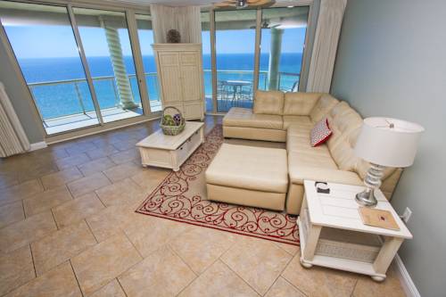 Imagen de la habitación del Hotel Portofino Island Resort. Foto 2