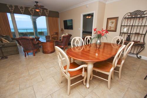 Imagen de la habitación del Hotel Portofino Island Resort. Foto 15