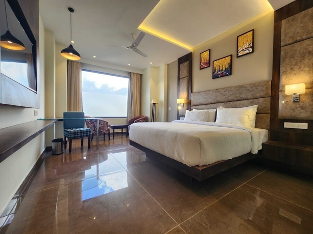 Imagen de la habitación del Hotel Portola By Parkside. Foto 11