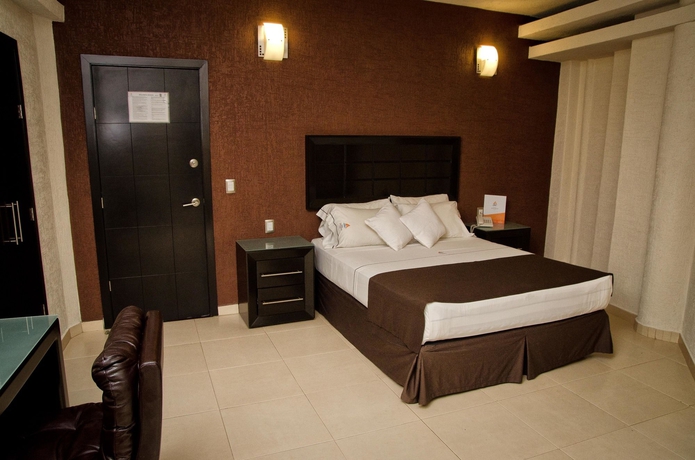 Imagen de la habitación del Hotel Portonovo Plaza Centro. Foto 10