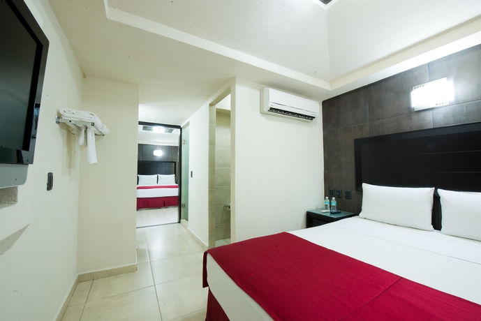 Imagen de la habitación del Hotel Portonovo Plaza Malecón. Foto 11