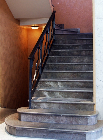 Imagen de los interiores del Hotel Portonovo and Suites. Foto 10