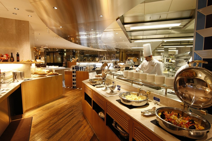 Imagen del bar/restaurante del Hotel Portopia Hotel. Foto 2