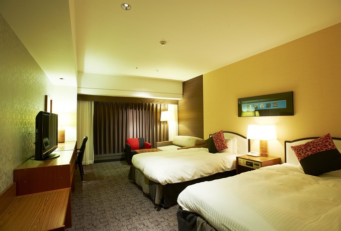 Imagen de la habitación del Hotel Portopia Hotel. Foto 6