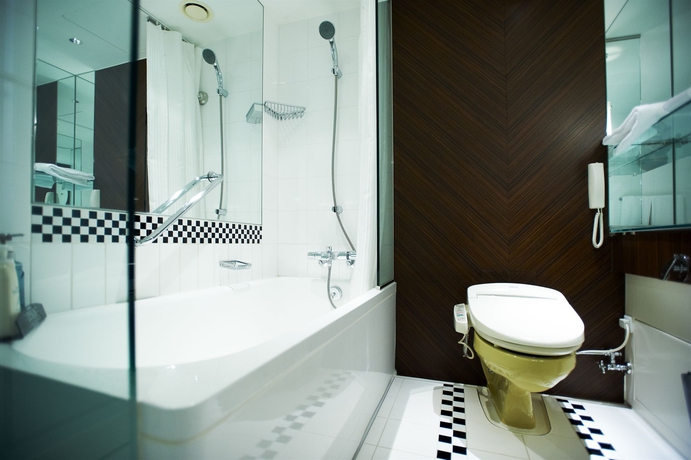 Imagen de la habitación del Hotel Portopia Hotel. Foto 7