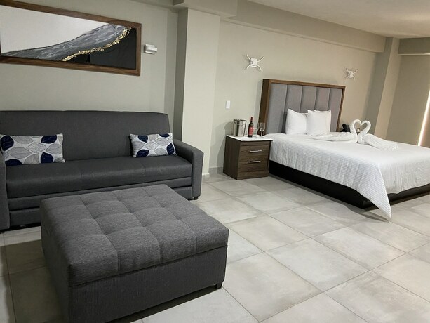 Imagen de la habitación del Hotel Portozul. Foto 8