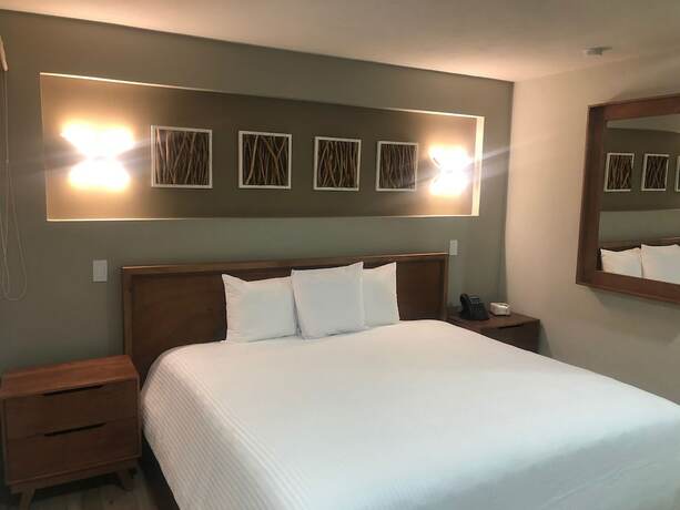 Imagen de la habitación del Hotel Portozul. Foto 9