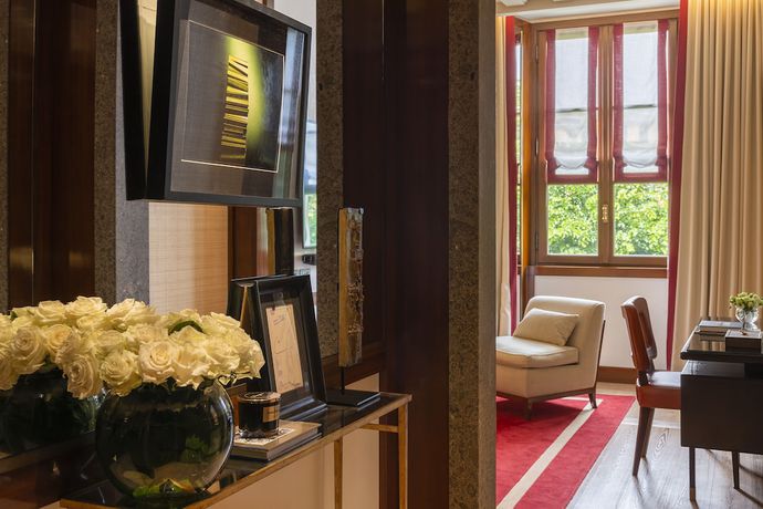 Imagen de la habitación del Hotel Portrait Milano - Lungarno Collection. Foto 4