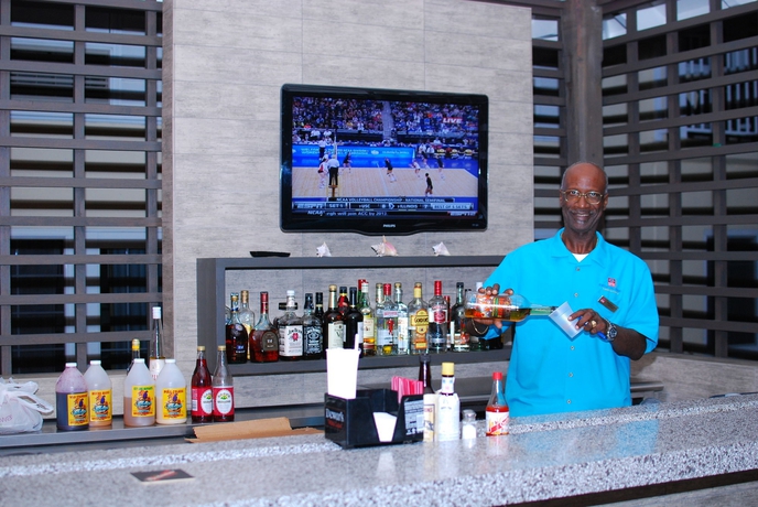 Imagen de los interiores del Hotel Ports Of Call Resort. Foto 16