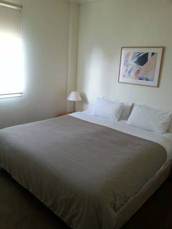 Imagen de la habitación del Hotel Portsea Village Resort. Foto 2
