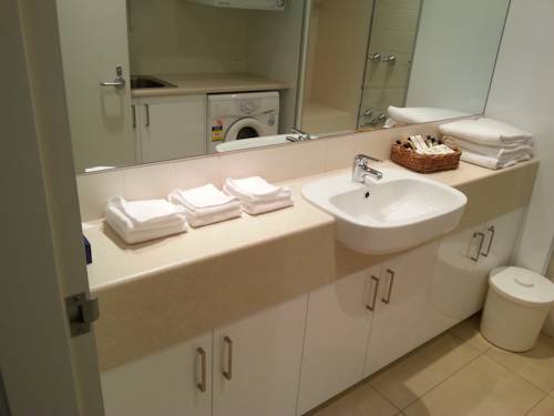 Imagen de la habitación del Hotel Portsea Village Resort. Foto 3