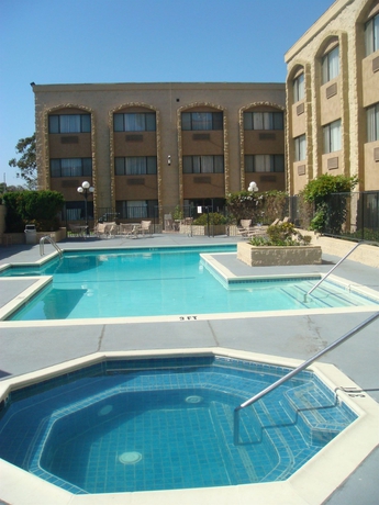 Imagen de los exteriores del Hotel Portside Inn and Suites. Foto 13