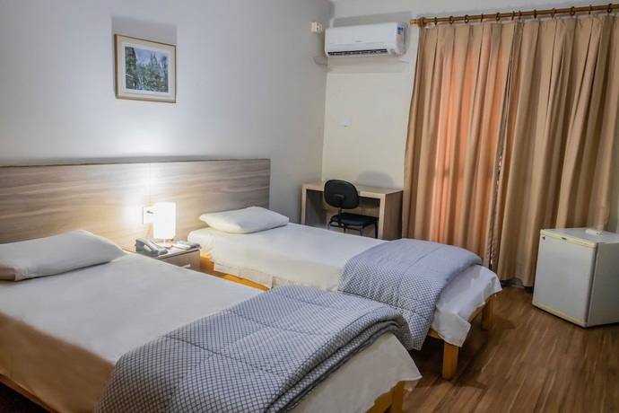 Imagen de la habitación del Hotel Portucali. Foto 9