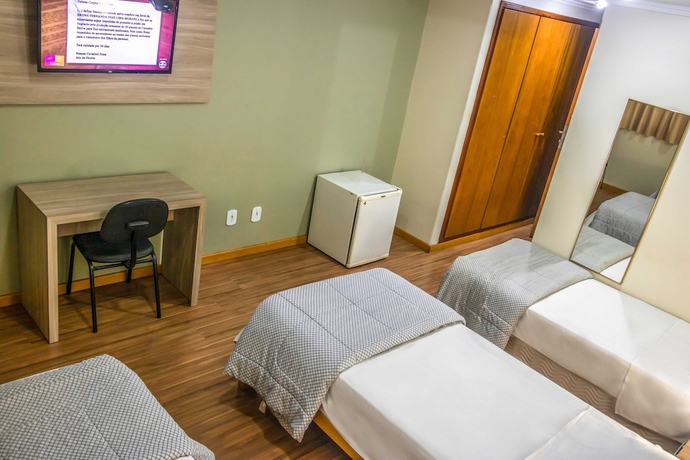 Imagen de la habitación del Hotel Portucali. Foto 11