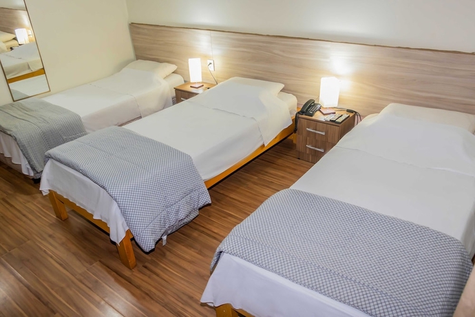 Imagen de la habitación del Hotel Portucali. Foto 16