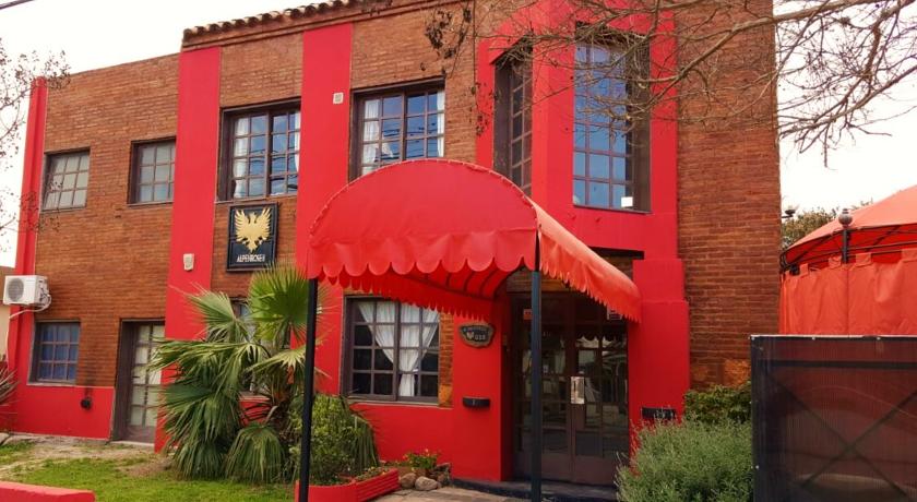 Imagen general del Hotel Posada Alpenrose Neu, VILLA CARLOS PAZ. Foto 10
