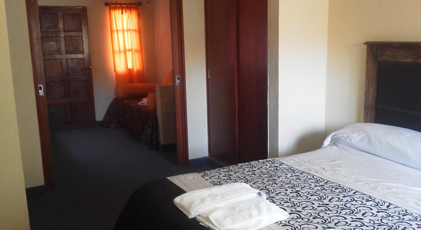 Imagen general del Hotel Posada Alpenrose Neu, VILLA CARLOS PAZ. Foto 6
