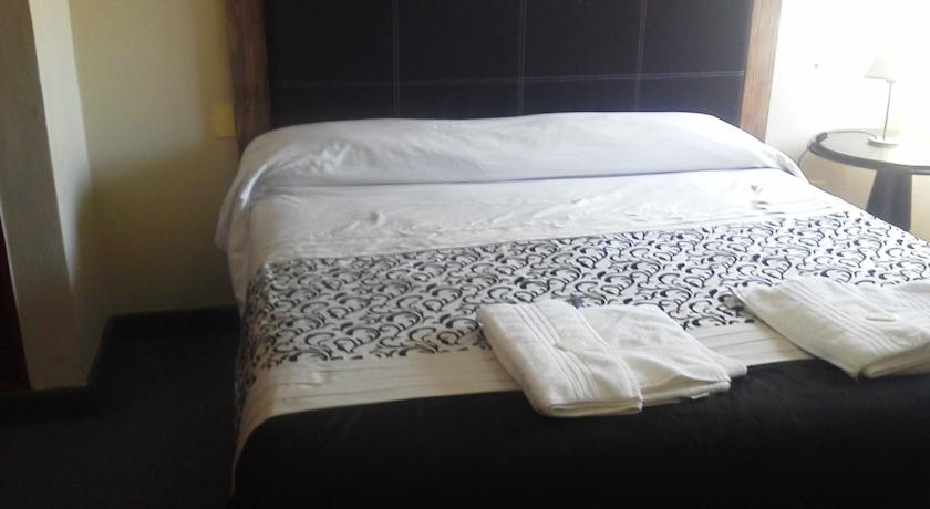 Imagen general del Hotel Posada Alpenrose Neu, VILLA CARLOS PAZ. Foto 8