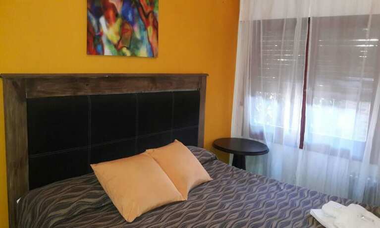 Imagen general del Hotel Posada Alpenrose Neu, VILLA CARLOS PAZ. Foto 2